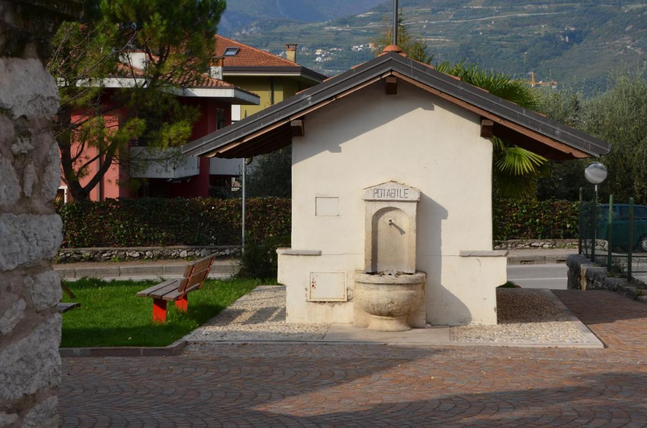Palazzo Oltre Arco Exterior foto